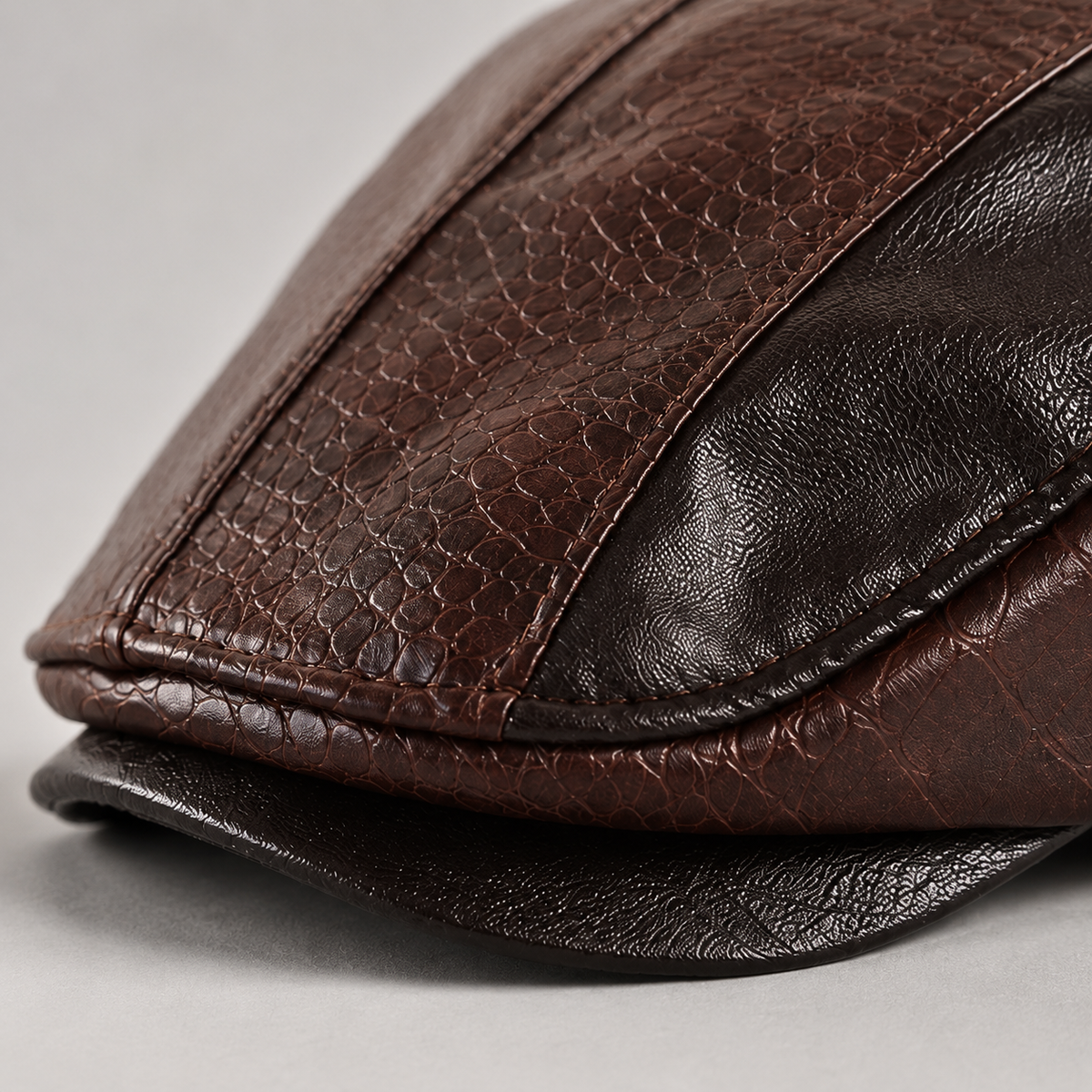 Montgomery | Boina de cuero Prestige