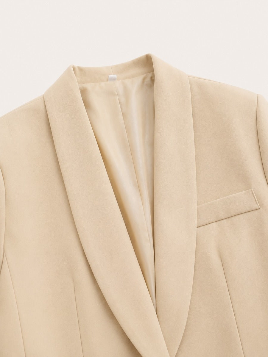 Genziana | Conjunto de Dos Piezas con Blazer de Cuello Chal y Cinturón